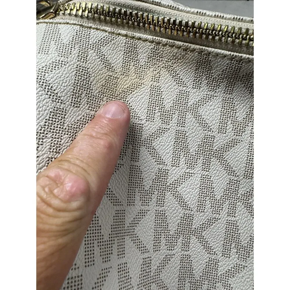Michael Kors Large Signature MK Weekender Duffel Travel Bag Vanilla Brown